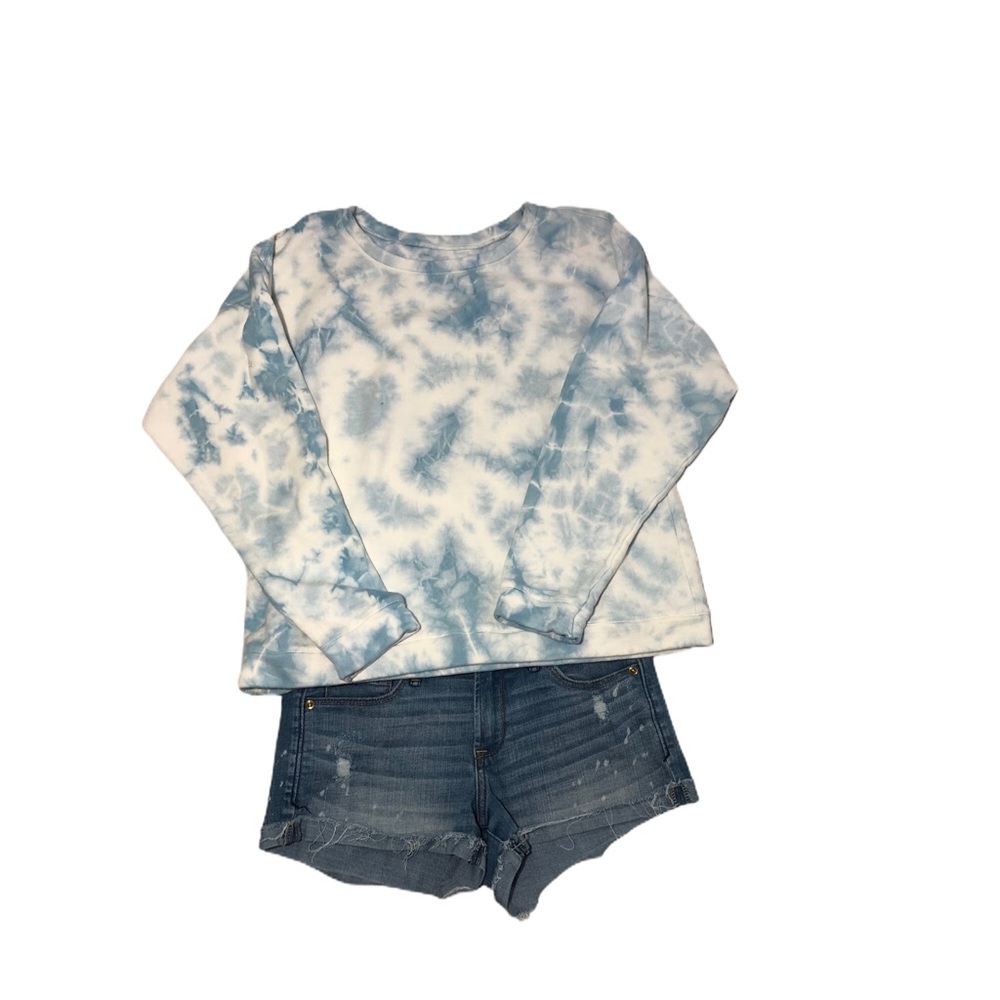 Comfort + Wisdom long sleeve tie dye sweatshirt